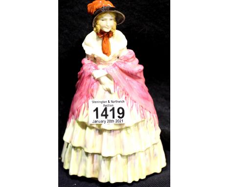 Early Royal Doulton figurine, a Victorian Lady HN 727 Potted by Doulton & Co, H: 19 cm. P&P Group 2 (£18+VAT for the first lo