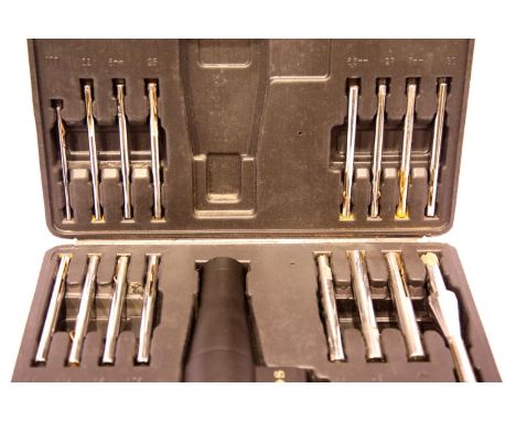 Soz bore sighter, boxed with instructions. P&amp;P Group 1 (£14+VAT for the first lot and £1+VAT for subsequent lots) 