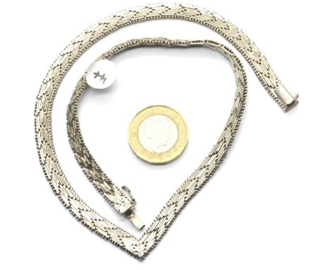Ladies sterling silver solid collarette, L: 41 cm. 31.5g P&amp;P Group 1 (£14+VAT for the first lot and £1+VAT for subsequent