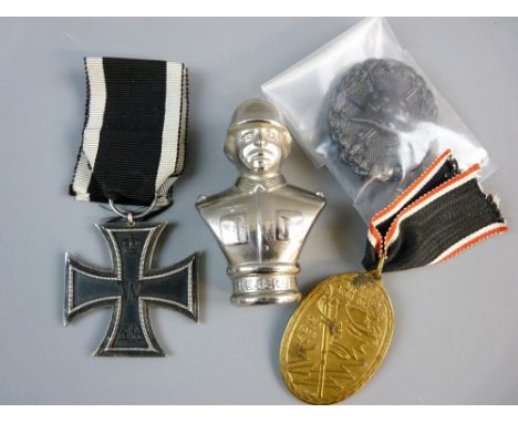 MEDALS - A WWI GERMAN IRON CROSS 2nd CLASS and black wound badge along with a 1914-18 veteran's medal and white metal veteran