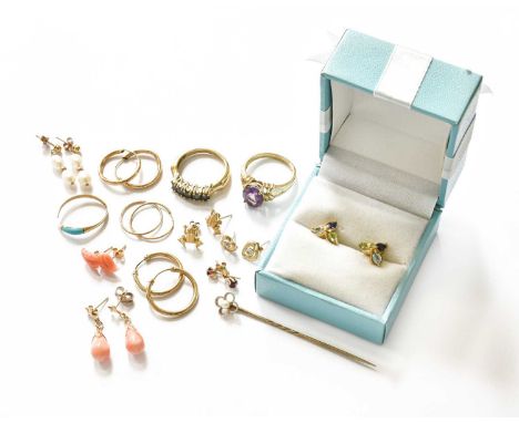 A Small Quantity of Jewellery, including a 9 carat gold emerald five stone ring, finger size O1/2; a 9 carat gold amethyst ri