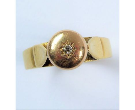 An 18-carat gold single stone diamond ring (gross weight approx. 3.38g); ring size S/T