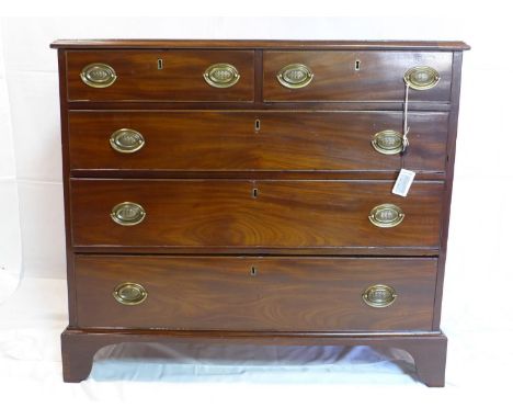 A Regency mahogany chest of 5 drawers, raised on bracket feet, H.90 W.103 D.51cm 