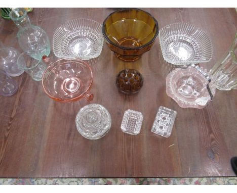 Glassware inc art deco amber vase and frog and pink art deco vase, 2 decanter/glass sets