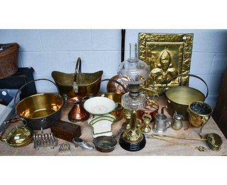 A collection of 19th century and later metalwares, including brass jam pans, bell weights, a copper kettle and measure, ename
