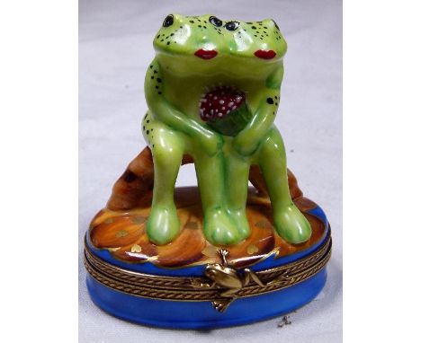 LIMOGES FROG TRINKET. Limoges frog trinket box, limited edition 2/250