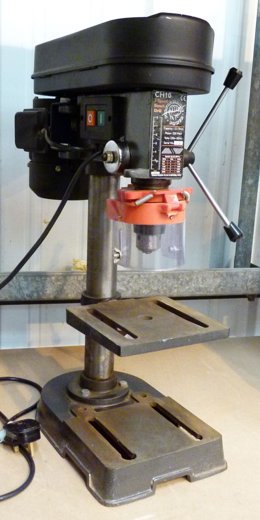 BENCH DRILL. Performance power CH10 5 speed bench drill