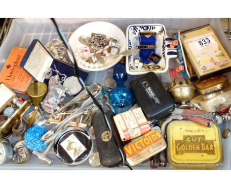 MIXED COLLECTABLES. Tray of mixed collectables including vintage tins