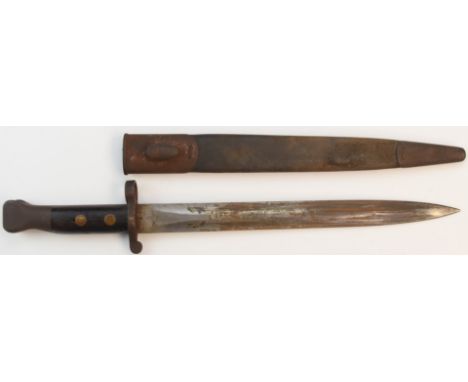 British 1888 pattern bayonet, some clear stamps to ricasso, with 30cm double edged blade and scabbard&nbsp;PLEASE NOTE ALL BL