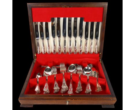 GEORGE BUTLER & COMPANY - a canteen of silver plated King's pattern cutlery for 6 people, in fitted case, including fish kniv