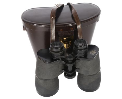 CARL ZEISS - a pair of Carl Zeiss 15x60 Vintage binoculars, serial no. 931324, with original carry case, in original polystyr