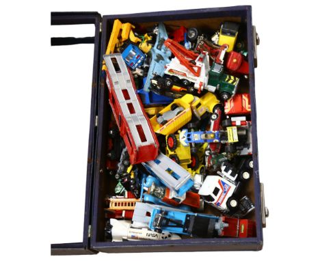 A quantity of various diecast toy vehicles, including Matchbox, Corgi, Lesney etc 