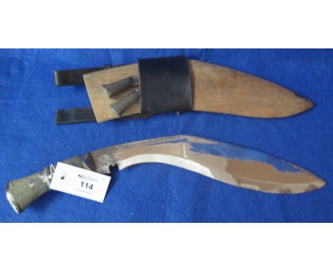 Kukri Gurkha fighting knife in wooden scabbard with two small knives. (Take care when removing from scabbard).