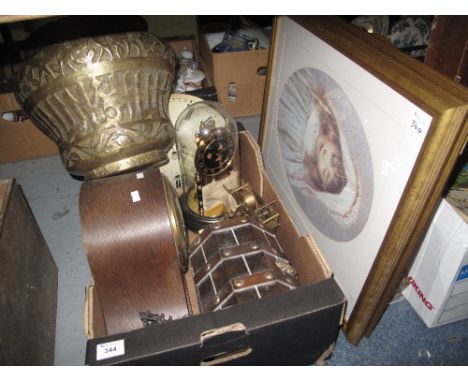 Tray of assorted items to include: three train hat shaped mantel clock; wooden jewellery casket; various clock parts and mech