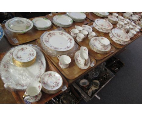 Five trays of Paragon 'Victoriana Rose' tea and dinnerware items comprising: cups; saucers; various plates; oval meat dish; g