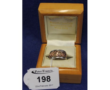 Clogau gold and white metal leaf design ring in box.