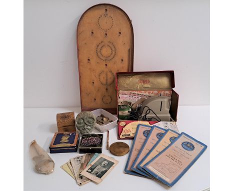 GOOD SELECTION OF COLLECTABLESincluding various trinket boxes, one a souvenir for the coronation of George VI and Queen Eliza