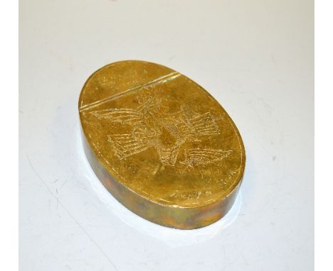 A BRASS TABLE SNUFF/TOBACCO BOX, of oval form with hinged tobacco lid engraved with figure on sinking ship and 'Oh Mon Pinks 