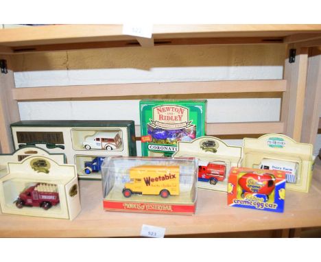 MIXED LOT VARIOUS BOXED TOY VEHICLES TO INCLUDE WEETABIX DELIVERY VAN