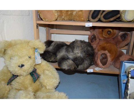 A BLUEBELL BEAR PRODUCED BY VINCENT THOMPSON, TOGETHER WITH A FURTHER SOFT TOY DOG, AND AN ALEX BEAR (3)