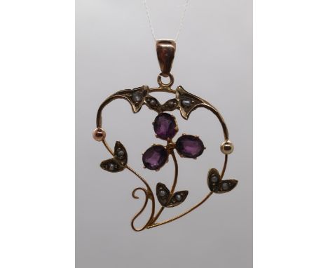 9ct gold Victorian amethyst and pearl pendant 