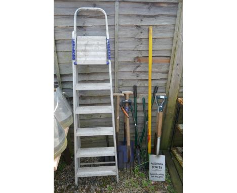Good collection of garden tools together with a pair of steps 