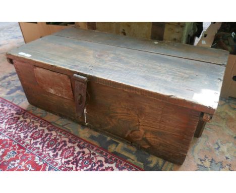 Vintage British Army paymasters box 