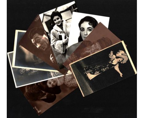 Entertainment collection, Vintage signed and unsigned postcards includes Paul Wegener, Elizabeth Taylor, Hugh E Grant and mor