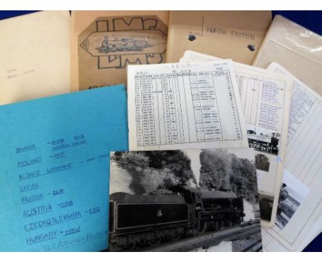 Railwayana, Train Spotting Log Books, 5 neatly presented log books from the 1920s,30s and 40s showing Engine number, date, ma