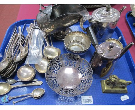 Walker &amp; Hall Cutlery, plated bon bon dish with pierced decoration, late XIX Century plated tea pot, plated cream jug and