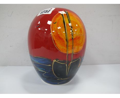 An Anita Harris 'Eventide Sunset' Delta Vase, gold signed, 14cm high.