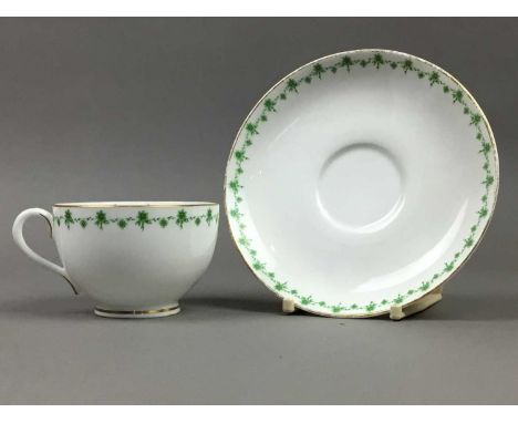 ROYAL WORCESTER PART DINNER SERVICE
