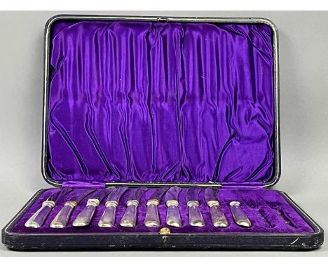 SET OF SILVER HANDLED KNIVES,marked H.W.L, in fitted case, along with other silver flatware