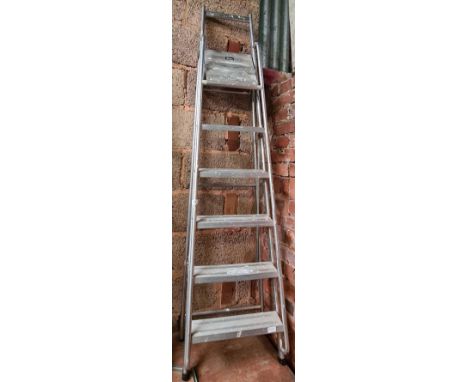 ABRU 6 STEP ALUMINIUM DECORATORS LADDER