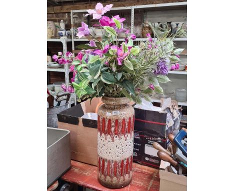 RED &amp; LIGHT BROWN DECORATED LARGE VASE WITH PLASTIC FLOWERS