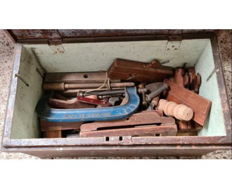 WOODEN TOOL BOX WITH CONTENTS, CLAMPS, MORTICE PLANES &amp; OTHER TOOLS