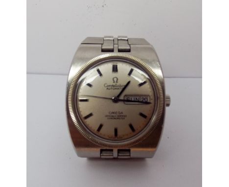 An Omega Constellation Stainless Steel Automatic Chronometer Gentleman's Wristwatch, with originalbracelet.
