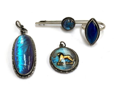 Four pieces of Art Deco silver and butterfly wing jewellery, to include pendant, 3.7cmL; marquise shaped ring; bar brooch; an