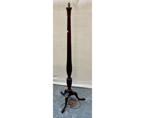 A mahogany reeded standard lamp on cabriole tripod base, 159cmH