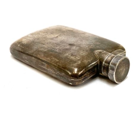 A small early 20th century silver hip flask, with hinged bayonet cap, c.1925, 10.5cm high, 104g