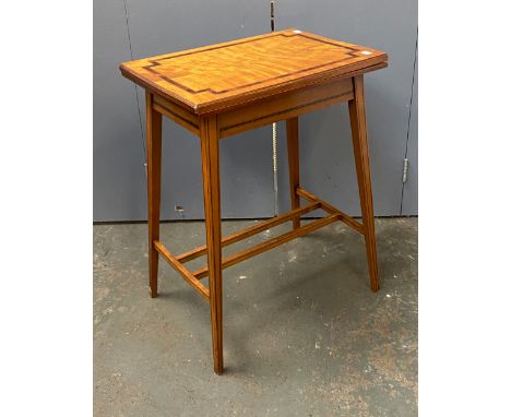 A mahogany and cross banded occasional/card table, on splayed tapering legs, 54x27x69cm