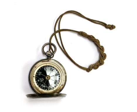 A late Victorian silver pocket compass (glass af), hallmarked for London, J.O, 1888, 3.4cmD, gross weight 34.7g