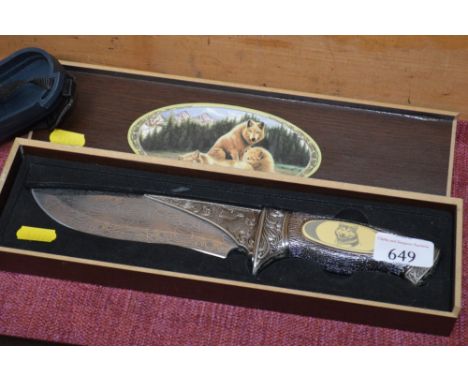 A boxed hunting knife