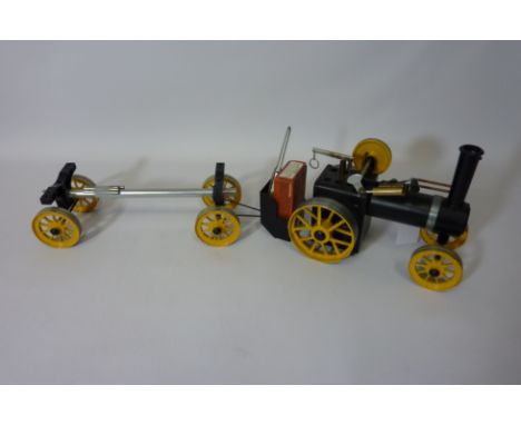 Mamod live steam traction engine and trailer