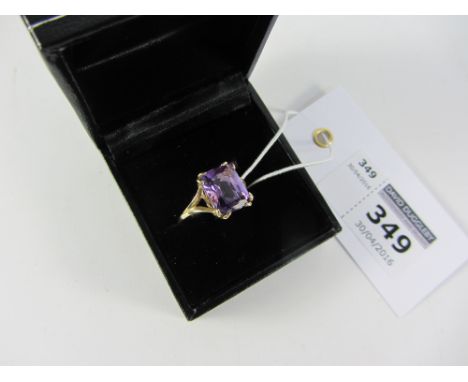 Amethyst set gold ring hallmarked 9ct