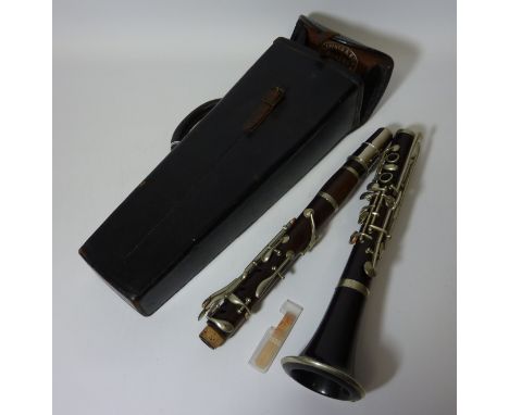 Musical Instruments - Buffet Crampon & Cie Clarinet (in leather case) 
