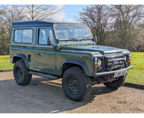 Make & Model:Land Rover, Defender Date of Reg:E390AOD Colour:Green cc:2494 MoT:2025-10-04 Fuel Type:Diesel  Mileage:141500 Tr