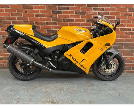 Make & Model:Triumph , Daytona  Date of Reg:P769BBC Colour:Yellow cc:885 MoT:2025-08-20 Fuel Type:Petrol Mileage:14482  Summa