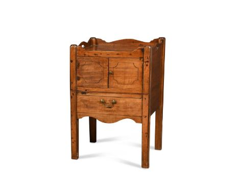 A George III mahogany night table, the tray top above a pair of cupboard doors over a sliding commode drawer 78 x 51 x 45cmPr