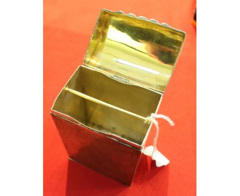 George Nathan and Ridley Hayes, a silver playing card box with hinged lid, gilded interior, Chester 1910, 68mm x 107mm